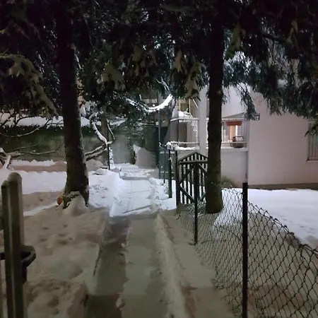 Cosy And Chic... Parking Included Sarajevo